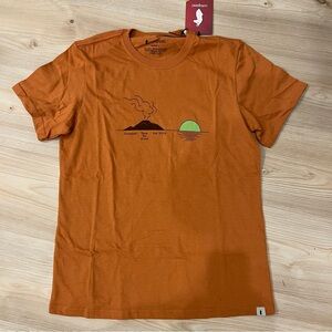 Cotopaxi Women’s Small T-Shirt